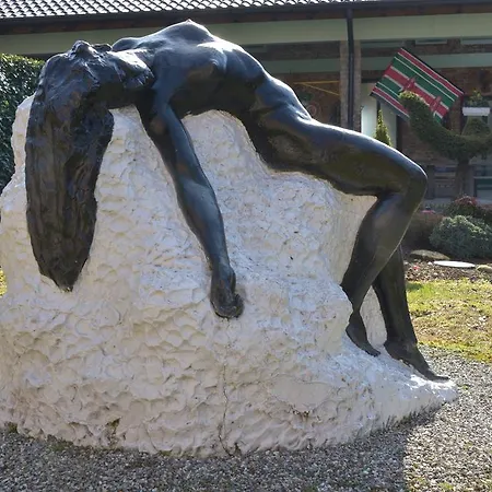 La Salinas