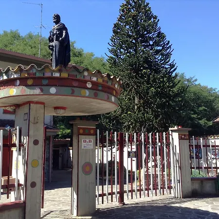 La Salinas Bed & Breakfast Usmate Velate